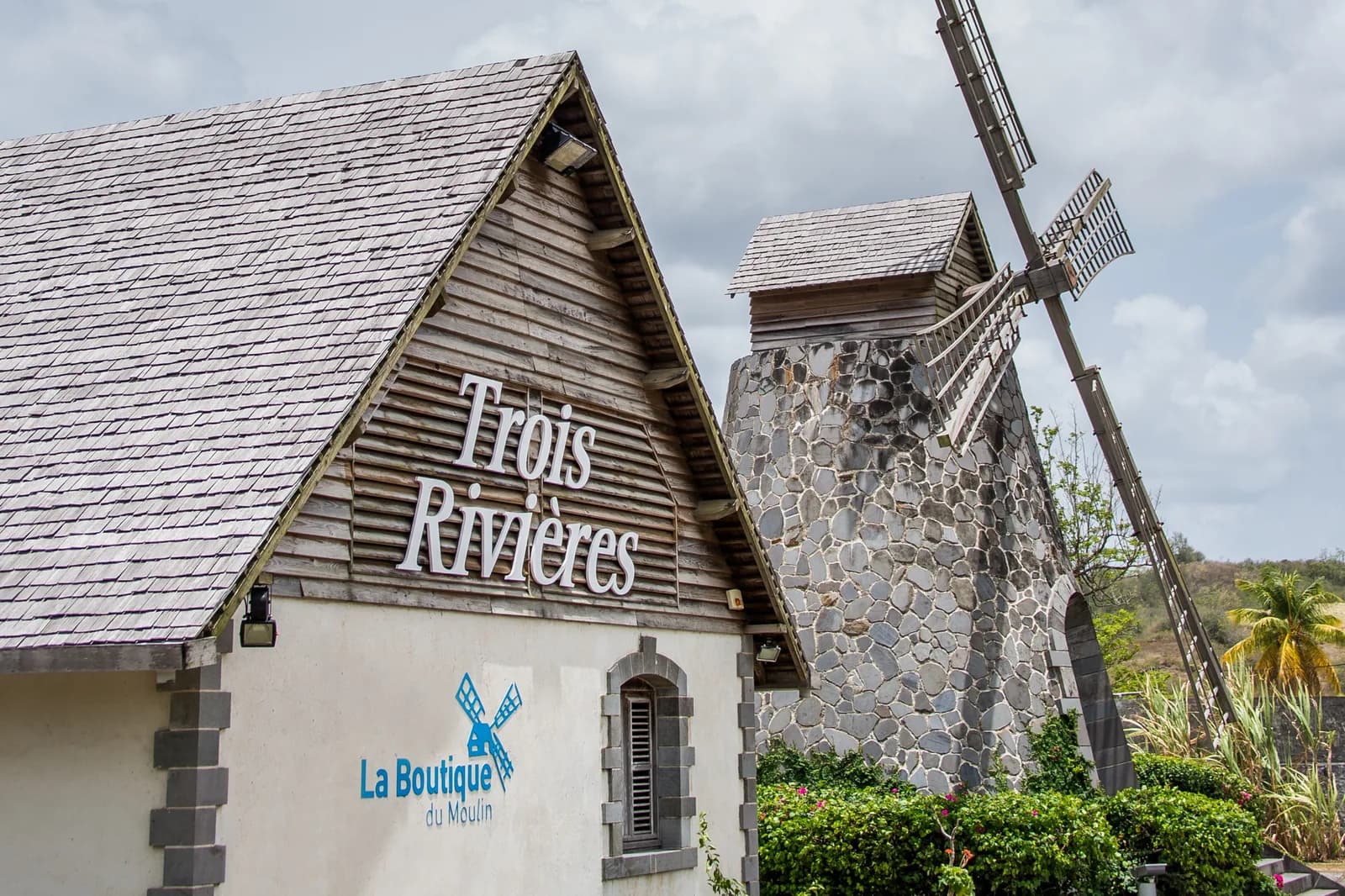 La Boutique du Moulin du domaine Trois-Rivières, au pied du moulin à vent, Sainte-Luce, Martinique